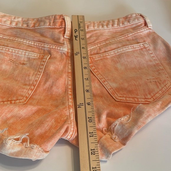 We the Free Shorts Romeo Peach Distressed Mid Rise Rolled Cut Off Shorts - Picture 7 of 11